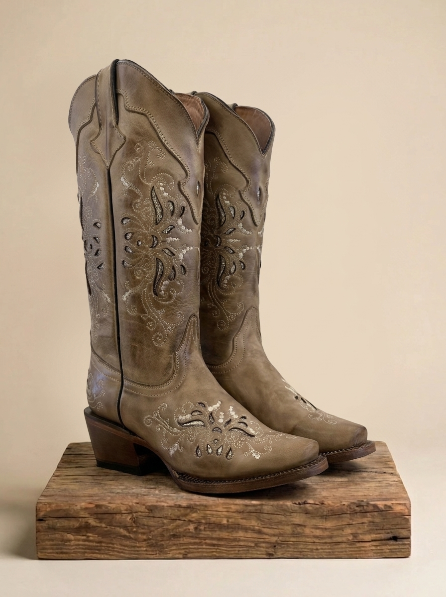 Tanner Mark Women's Mesquite Leather Boots with Filigree Cutouts #TML205060